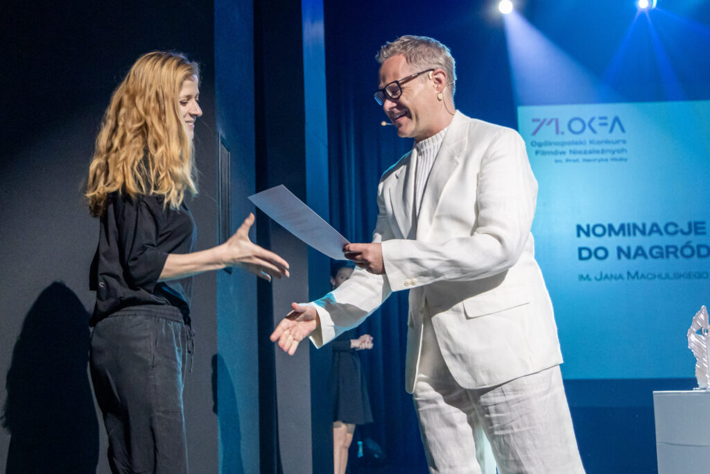 Łukasz Maciejewski wręcza Nominacje do Nagród im. Jana Machulskiego
